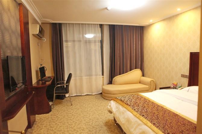 Yifeng Hotel Jiujiang  Extérieur photo